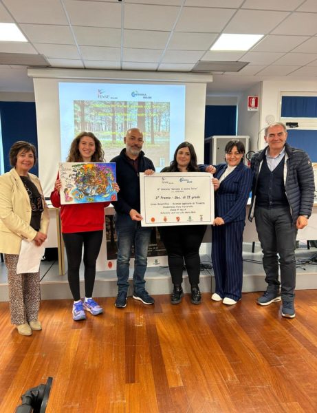 La IV del Liceo delle Scienze Applicate vince la 6ª edizione del concorso regionale IRASE